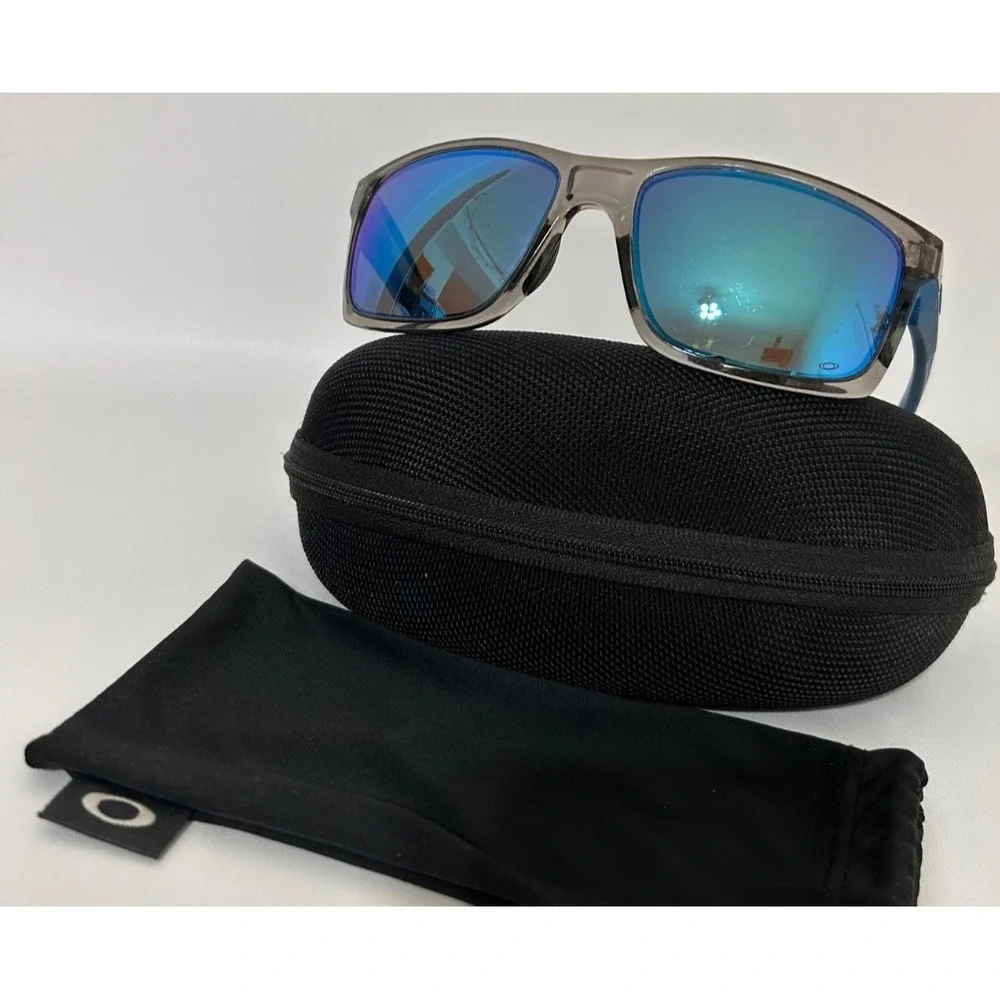 Oakley Mainlink XL OO9264 Prizm P Sunglasses Black/Mirror Blue 61-17-138